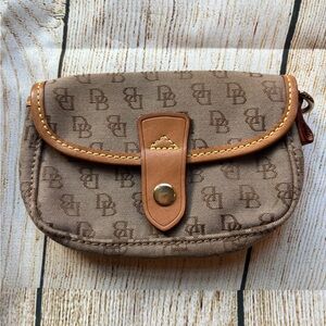 Dooney & Bourke Tan wristlet